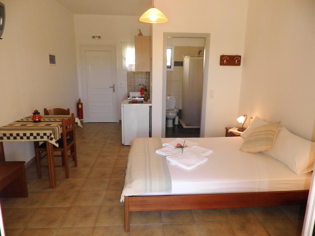 Giannikas Apartments Livadi  Ruang foto